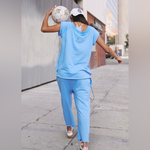 NWT FREE PEOPLE ONE TO BEAT SET RIVIERA BLUE - Picture 3 of 15